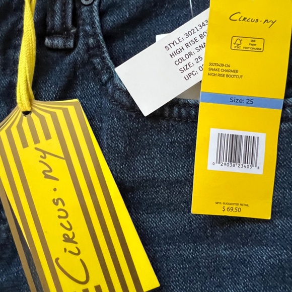 Circus NY by Sam Edelman flare jeans - Picture 3 of 4